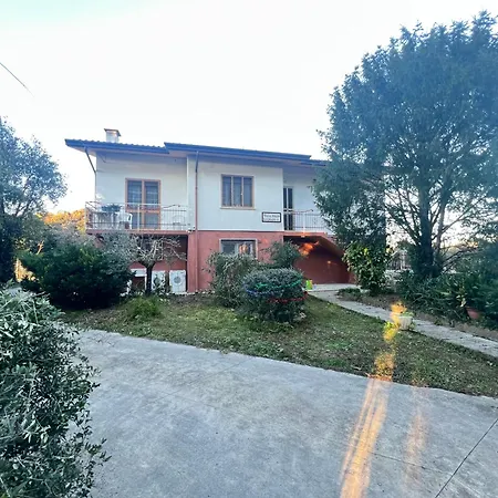 Egles - Con Giardino A Villa Lignano Sabbiadoro