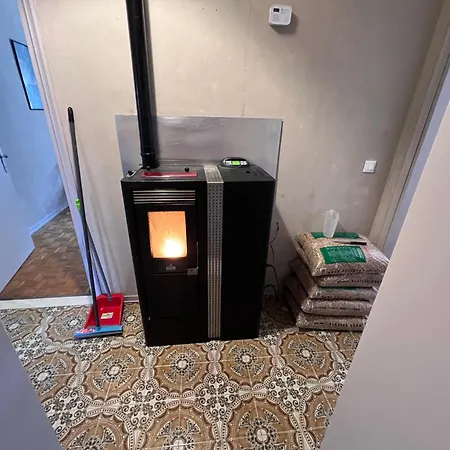 Egles - Con Giardino A Villa