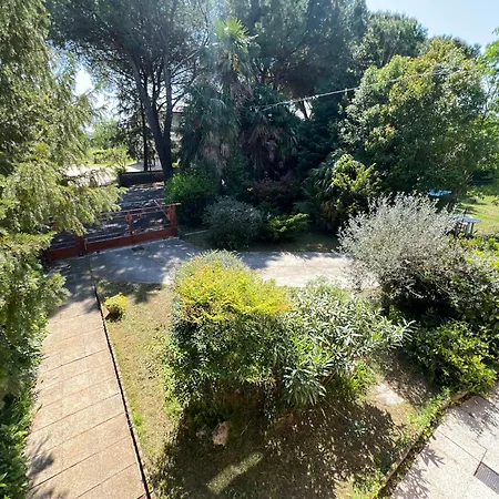 Egles - Con Giardino A *
