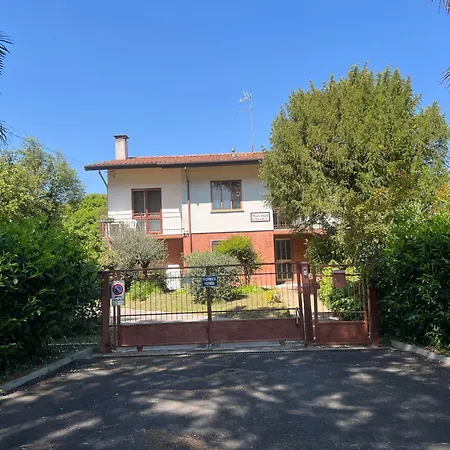 Egles - Con Giardino A Villa