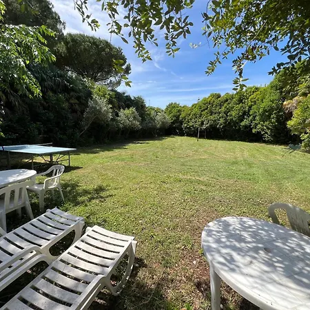 Egles - Con Giardino A Villa