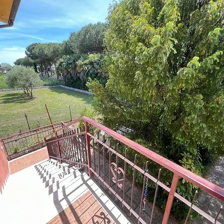 Villa Egles - Con Giardino A Lignano Sabbiadoro