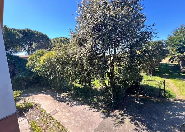 Egles - Con Giardino A Villa