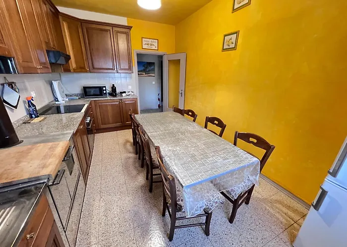 Egles - Con Giardino A Villa *